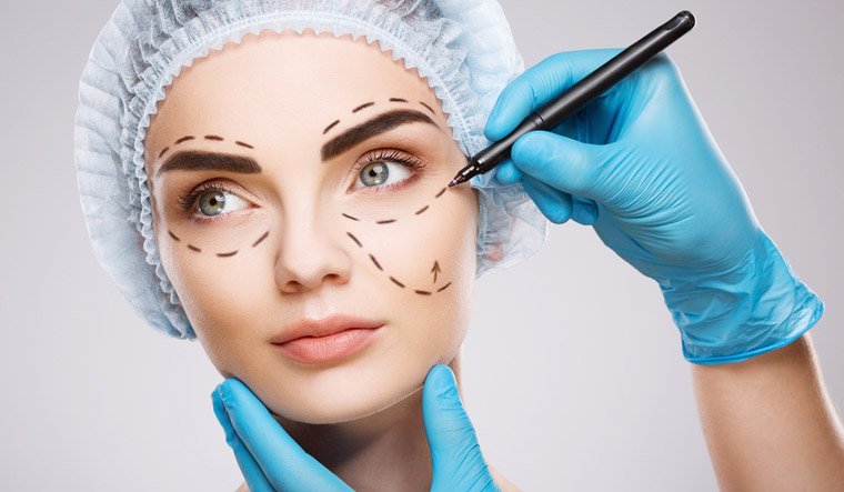Level 2 -  Post Graduate Diploma in Cosmetic Surgery